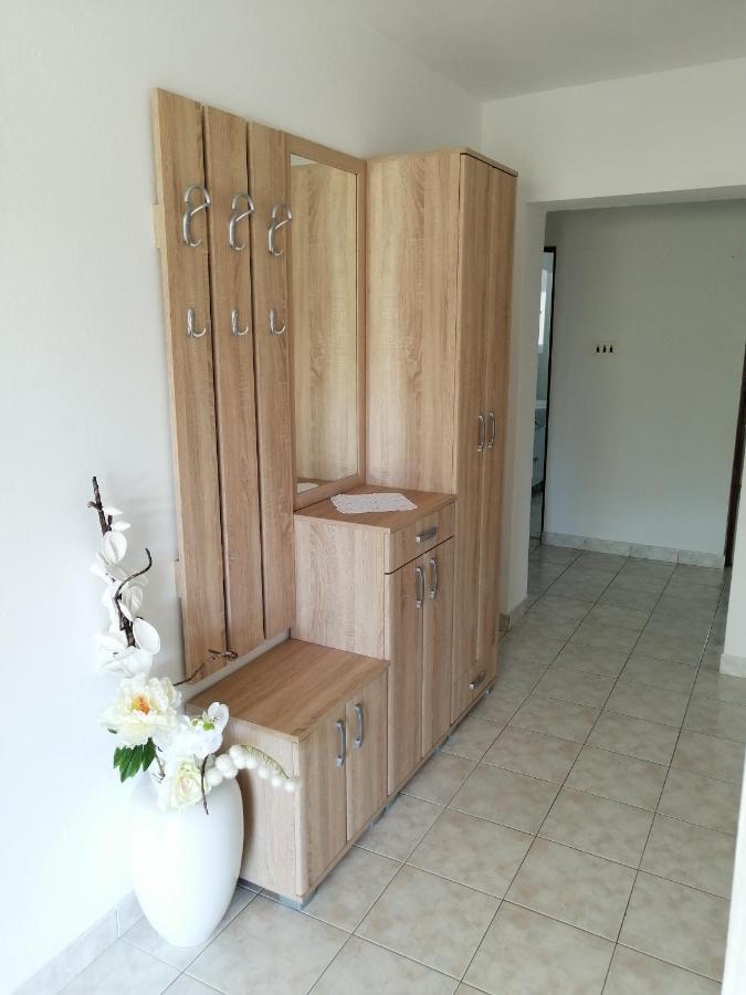 Holiday House Tunjarice Обровац Экстерьер фото